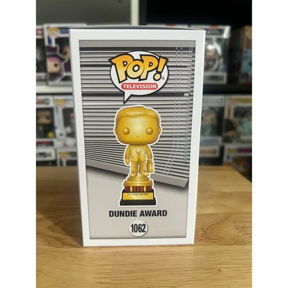 EXCLUSIVE Dundie Award The Office Funko Pop #1062 Television TV Dunder Mifflin - Picture 2 of 6